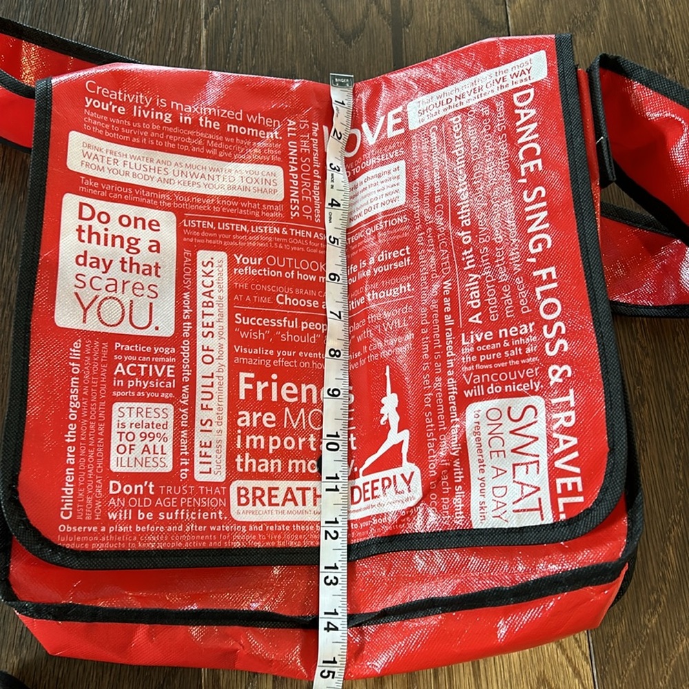 Vintage Lululemon messenger bag - Picture 4 of 6